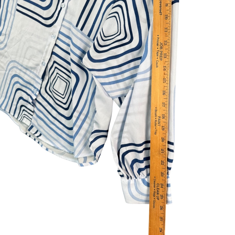 Doe and Rae Geometric Button Up Shirt Womens‎ L Blue White Modern Minimal - Picture 8 of 9